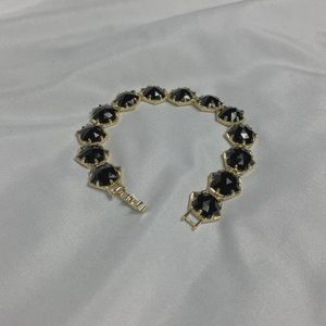 KENDRA SCOTT HEXAGON BRACELET IN BLACK AND GOLD